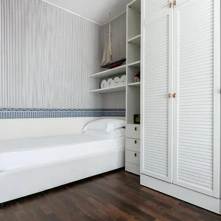 Via Ponchielli By Onefinestay * Milán